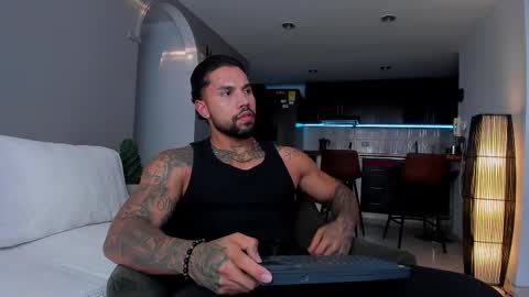 joe_esthetic online show from 11.22.25