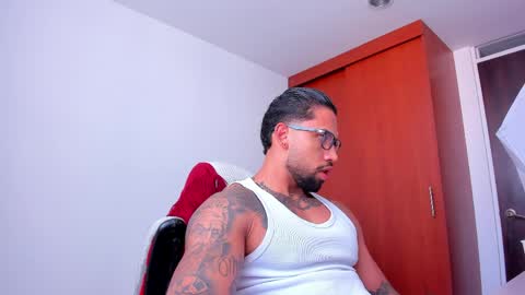 joe_esthetic online show from 04.02.26