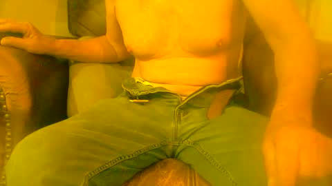 Snapshot of joeblow61616 chatting on 01.29.25 joeblow61616 online show from 01.29.25