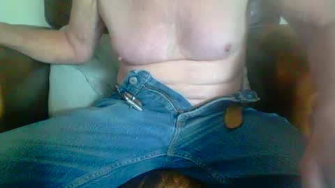 Snapshot of joeblow61616 chatting on 09.24.25 joeblow61616 online show from 09.24.25