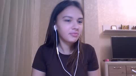 Jennifer online show from 10.30.25