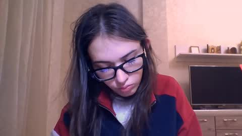 Jennifer online show from 11.12.25