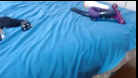 Snapshot of johan59890 chatting on 10.13.25 johan59890 online show from 10.13.25