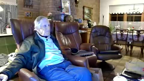 Snapshot of johan7_heet chatting on 10.31.25 johan7 heet online show from 10.31.25