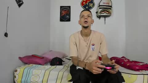 johan_and_antonella online show from 12.10.24