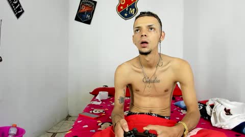 johan_and_antonella online show from 01.26.25