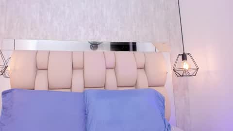 Johan  online show from 09.25.25