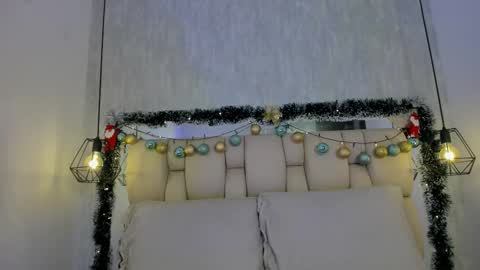 Johan  online show from 12.20.25