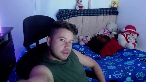 JOHAN independient model online show from 09.18.25