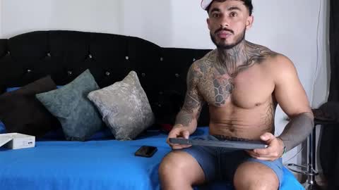 John  online show from 10.03.25