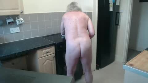 Snapshot of john_little_one chatting on 12.30.24 JOHN online show from 12.30.24