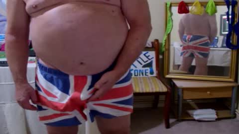 Snapshot of john_little_one chatting on 09.27.25 JOHN online show from 09.27.25