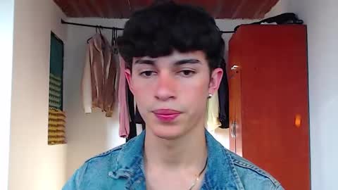 John Vichenso online show from 09.19.25