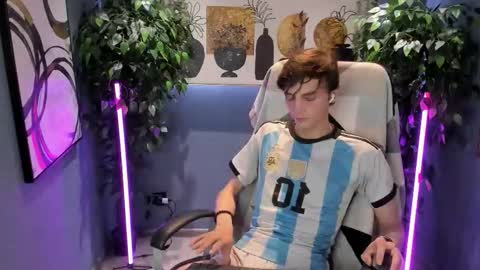 John online show from 09.23.25