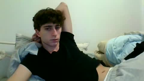 Snapshot of johnandrewssub18 chatting on 01.12.25 johnandrewssub18 online show from 01.12.25