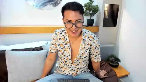 johnbelrose online show from 11.18.25