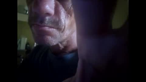 Snapshot of johnbradleythe2nd chatting on 09.25.25 johnbradleythe2nd online show from 09.25.25