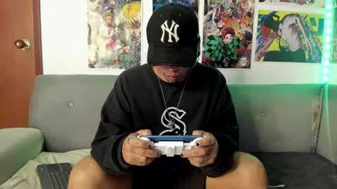 Snapshot of johncarrie chatting on 01.29.25 John carrie Independent Help me reach my goal 100 likes and 10000 followers online show from 01.29.25