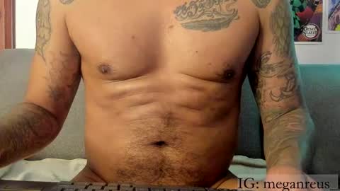 Snapshot of johncarrie chatting on 02.14.25 John carrie Independent Help me reach my goal 100 likes and 10000 followers online show from 02.14.25