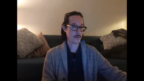 Snapshot of johneelicks chatting on 10.24.25 Johnee online show from 10.24.25