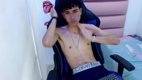 johnny_cagee online show from 12.06.24