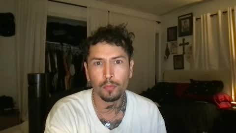 Snapshot of johnnydeep66 chatting on 09.25.25 JohnnyDeep66 online show from 09.25.25