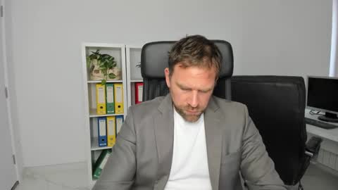johnnydough82 online show from 12.07.24