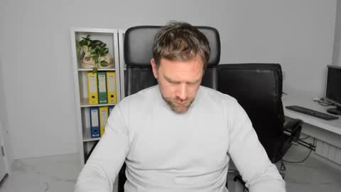 johnnydough82 online show from 12.09.24