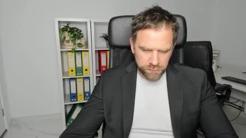 johnnydough82 online show from 12.18.24