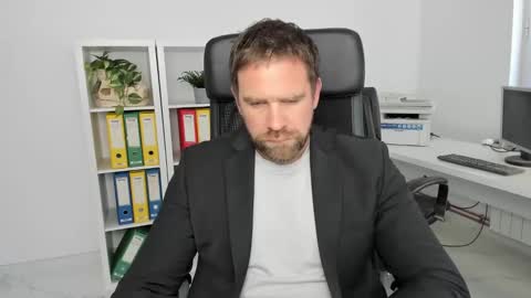 johnnydough82 online show from 12.19.24
