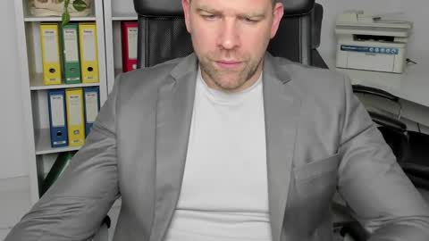 johnnydough82 online show from 12.24.24