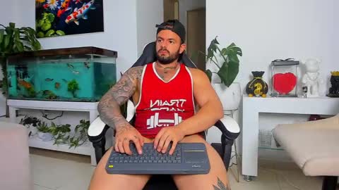 JOHNNY online show from 10.04.25