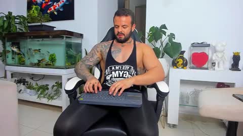 JOHNNY online show from 10.07.25