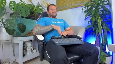 JOHNNY online show from 04.09.26