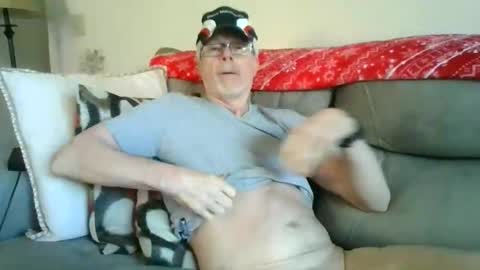 johnnyrocket12345678 online show from 11.16.25