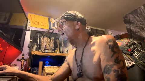 johnnyshung1 online show from 12.02.24