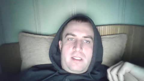 Snapshot of johnoreon chatting on 12.14.24 johnoreon online show from 12.14.24