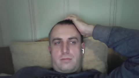 Snapshot of johnoreon chatting on 01.01.25 johnoreon online show from 01.01.25
