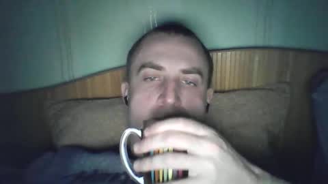 Snapshot of johnoreon chatting on 01.01.25 johnoreon online show from 01.01.25
