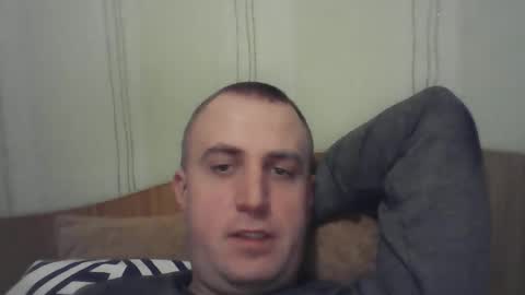 Snapshot of johnoreon chatting on 02.09.25 johnoreon online show from 02.09.25