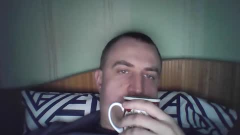 Snapshot of johnoreon chatting on 02.15.25 johnoreon online show from 02.15.25