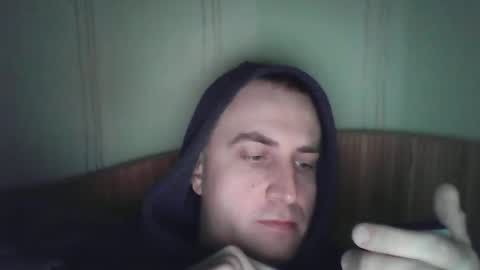 Snapshot of johnoreon chatting on 03.04.25 johnoreon online show from 03.04.25