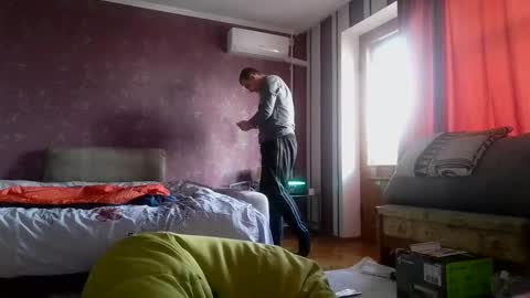 johnoreon online show from 10.12.25