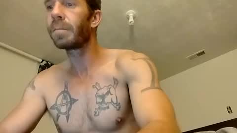 Snapshot of johnotreally89 chatting on 09.14.25 johnotreally89 online show from 09.14.25