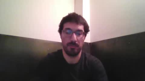 Snapshot of johnparis7575 chatting on 01.06.25 Johnfrench online show from 01.06.25