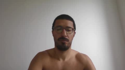 Snapshot of johnparis7575 chatting on 10.06.25 Johnfrench online show from 10.06.25