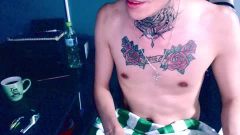 Snapshot of johnsonisaac94_ chatting on 12.19.24 johnsonisaac94 online show from 12.19.24