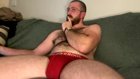 Snapshot of johnthomasbwc chatting on 05.19.26 JohnThomasBWC online show from 05.19.26