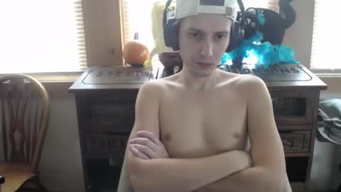 Snapshot of johstondude chatting on 11.21.25 Johston online show from 11.21.25