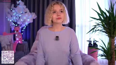 Paula online show from 12.14.25